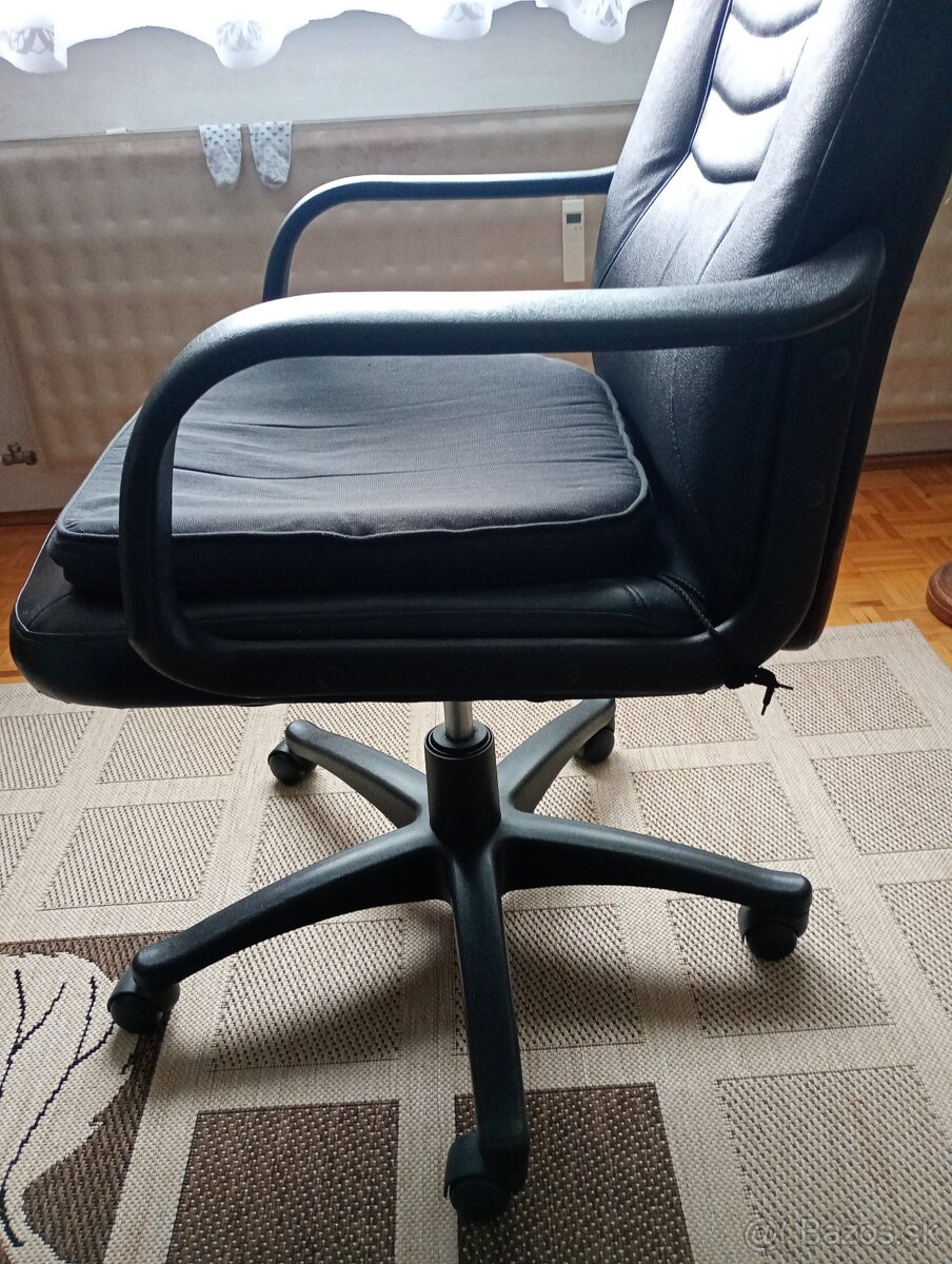 Písací stôl,stôl pre PC plus dve kreslá - 16