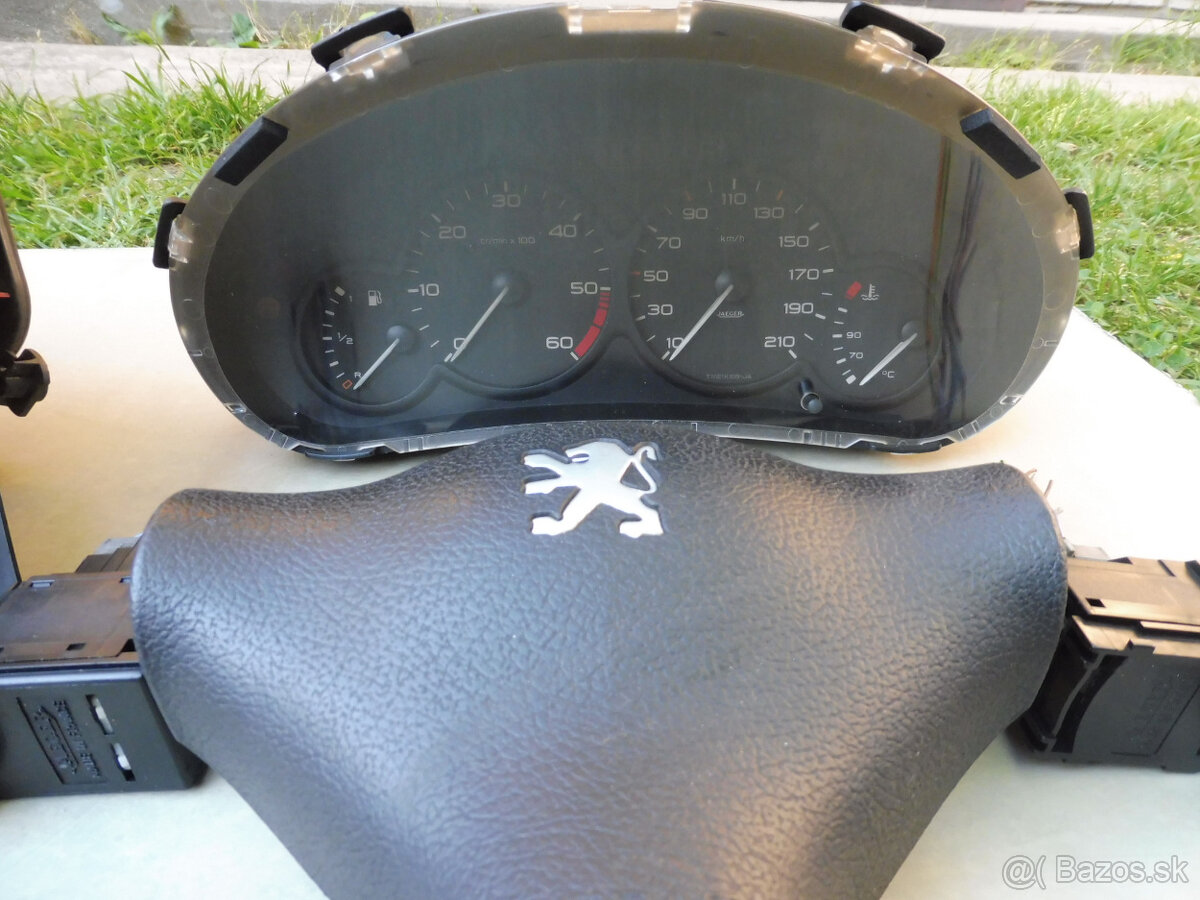 Peugeot 206 rozne diely časti komponenty - 16