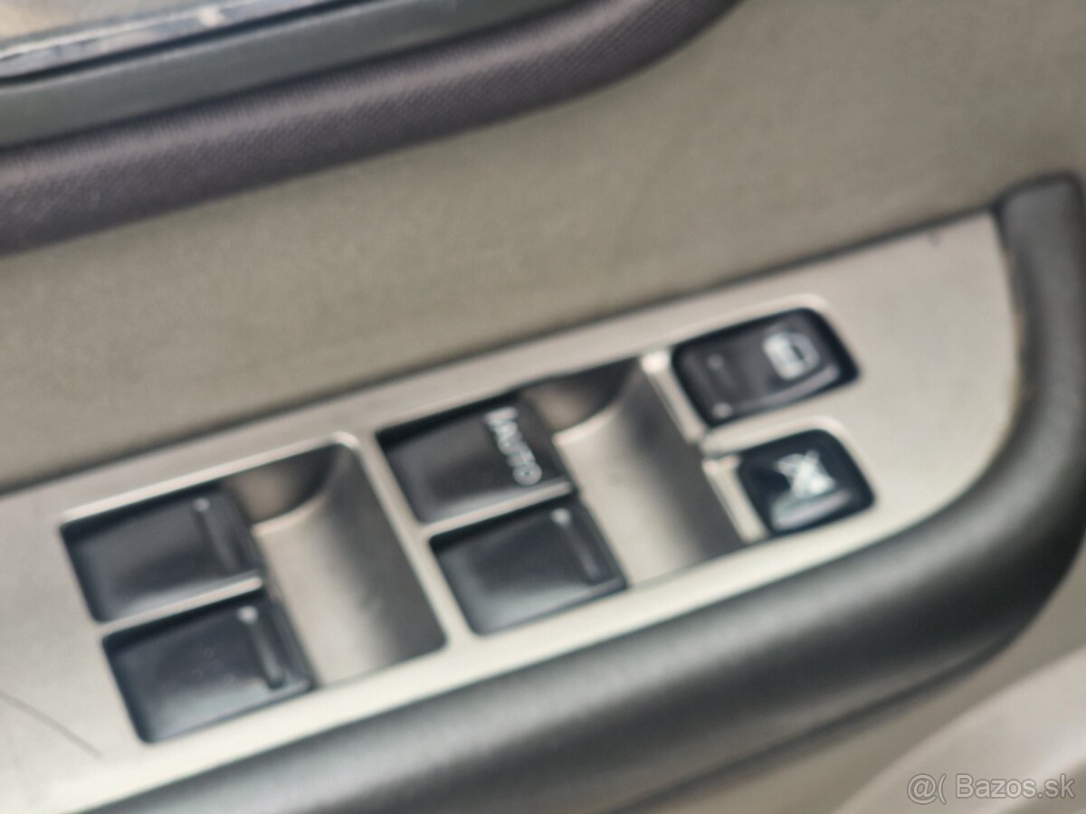 Nissan X-Trail 2.2 dCi Elegance - 16