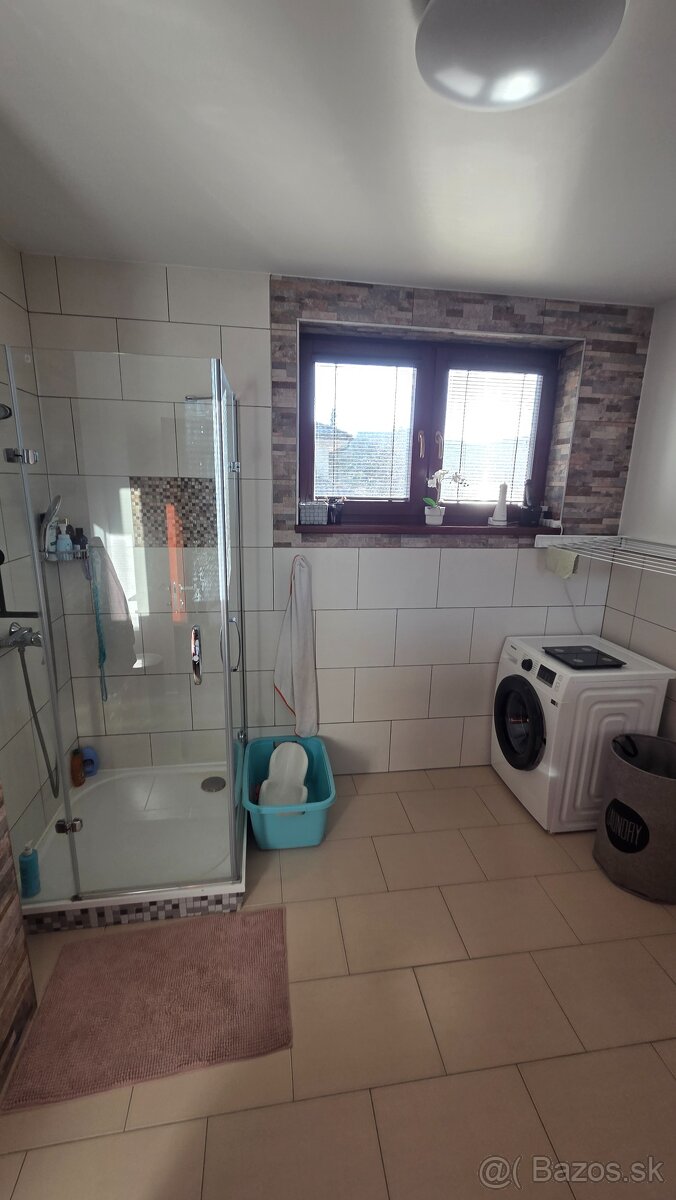 Predaj 10.roč.rodinneho domu v Záhorskej Bystrici - 16