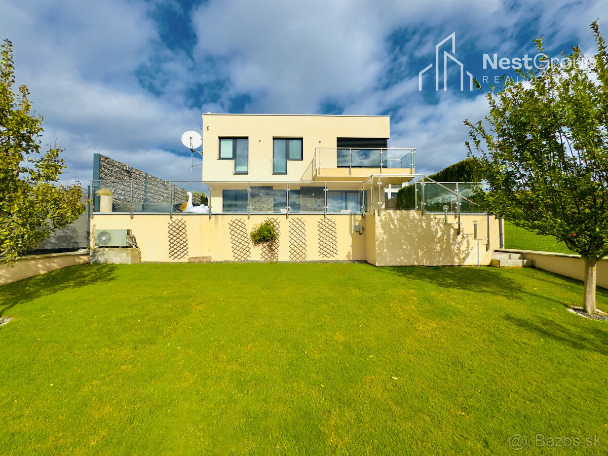 PREDAJ moderný 4i rodinný dom s vyhrievaným bazénom pri Pieš - 16