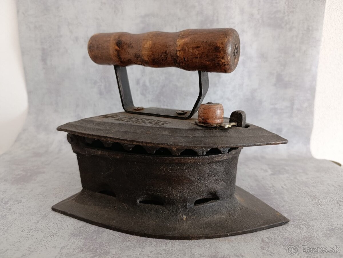 Atypická stará velká žehlička BAWEJA TESTED - 16