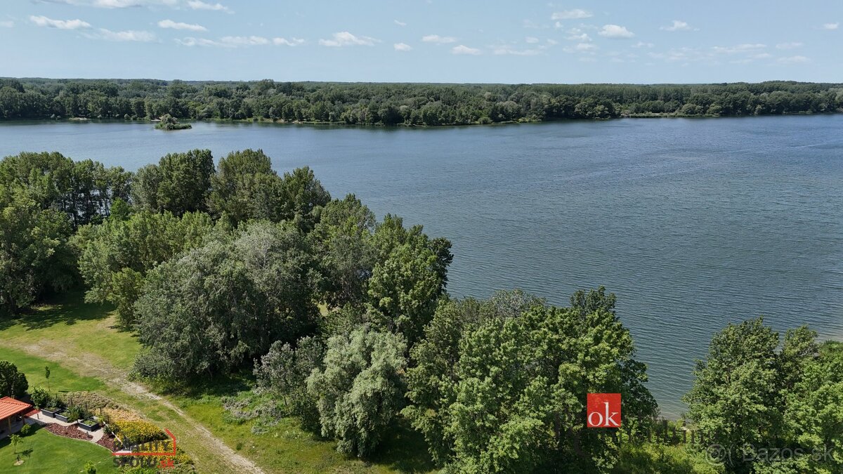 Víkendová oáza pre náročných – pozemok pri jazere v stráženo - 16