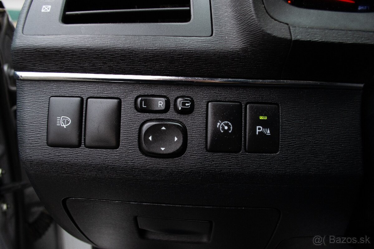 Toyota Avensis 2.0l D-4D - 16