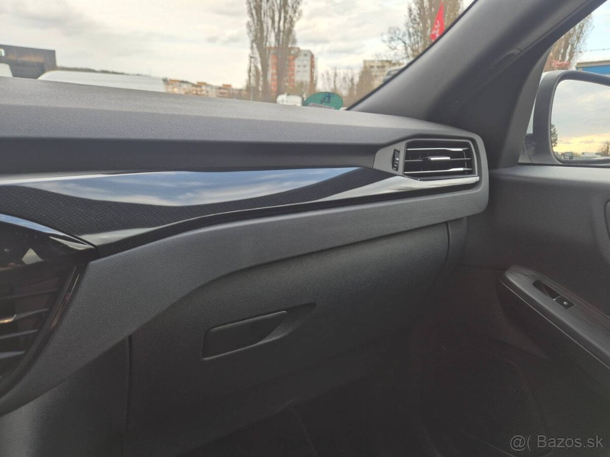 Ford Kuga 2.5 Duratec PHEV 225k ST-Line CVT - 16