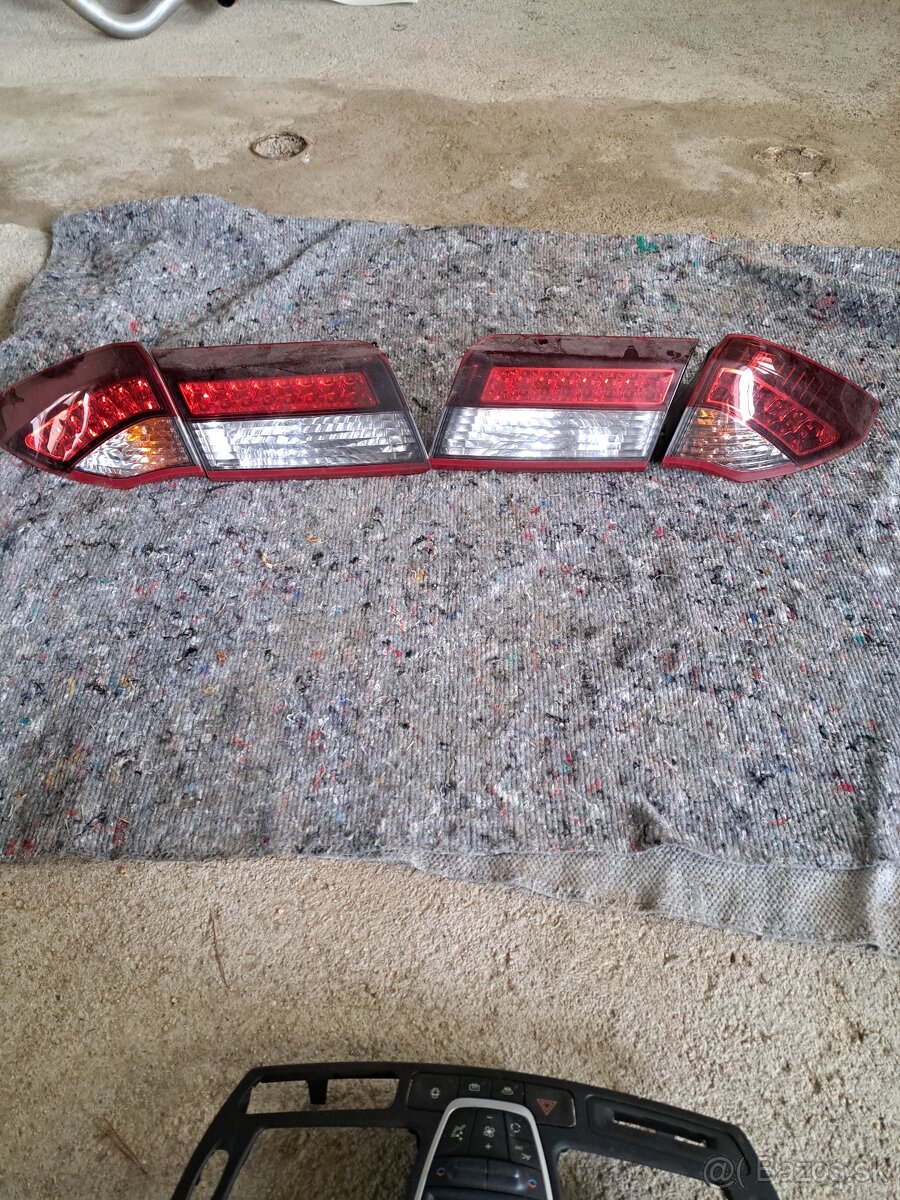 Díly z Renault Laguna III GT - 16