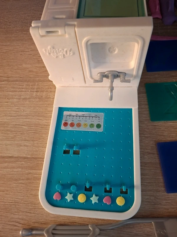 Sada Barbie klinika - 16