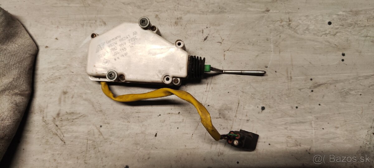 Rozpredám VW Sharan 1998 len diely na foto - 16