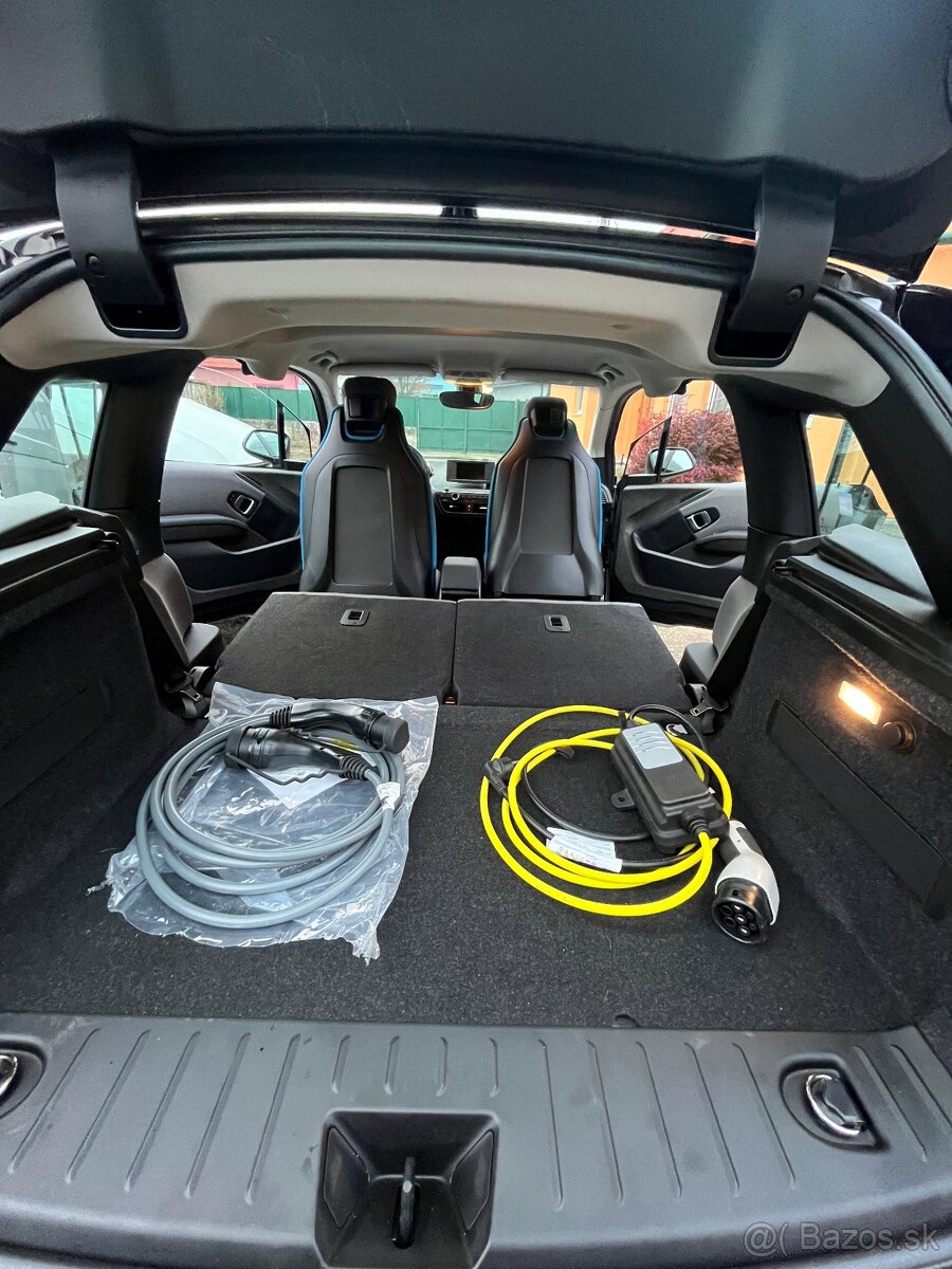 BMW i3s 120Ah, r.2022, Adaptív LED/Temp., Kam.❇odpočet DPH - 16