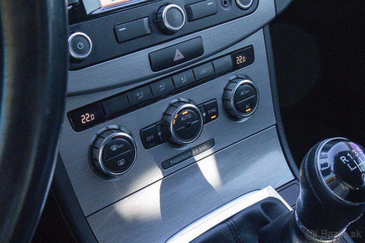 VW Passat B7 Variant 1.6 TDI BMT Trendline - 16