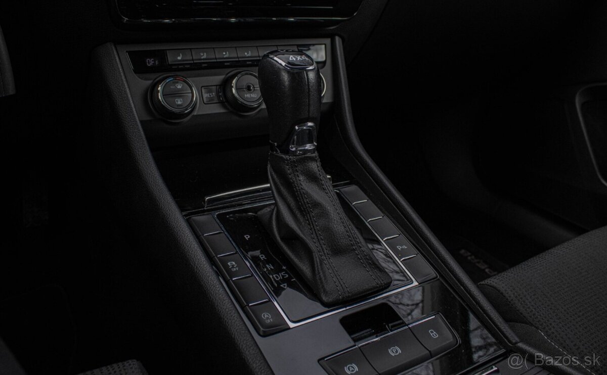 Škoda Superb 2.0 TSI 4x4 2016 - 16
