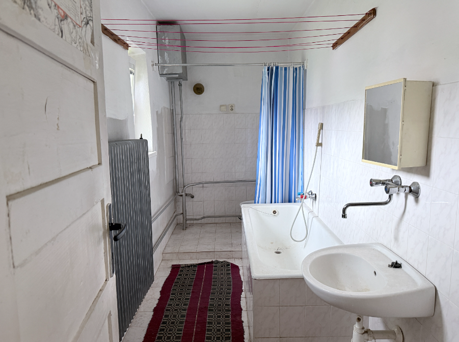 Starší rodinný dom Lietava - 16