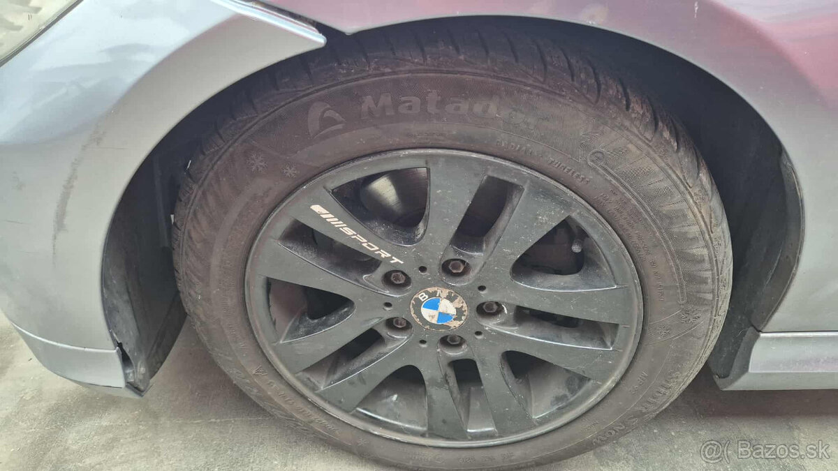 BMW E90 320i 2,0i 125kw - 16