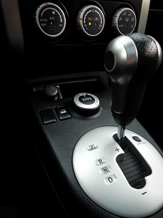 NISSAN X-TRAIL 2.0dci 110kW AUTOMAT -KAMERA-PANORAMA - 16