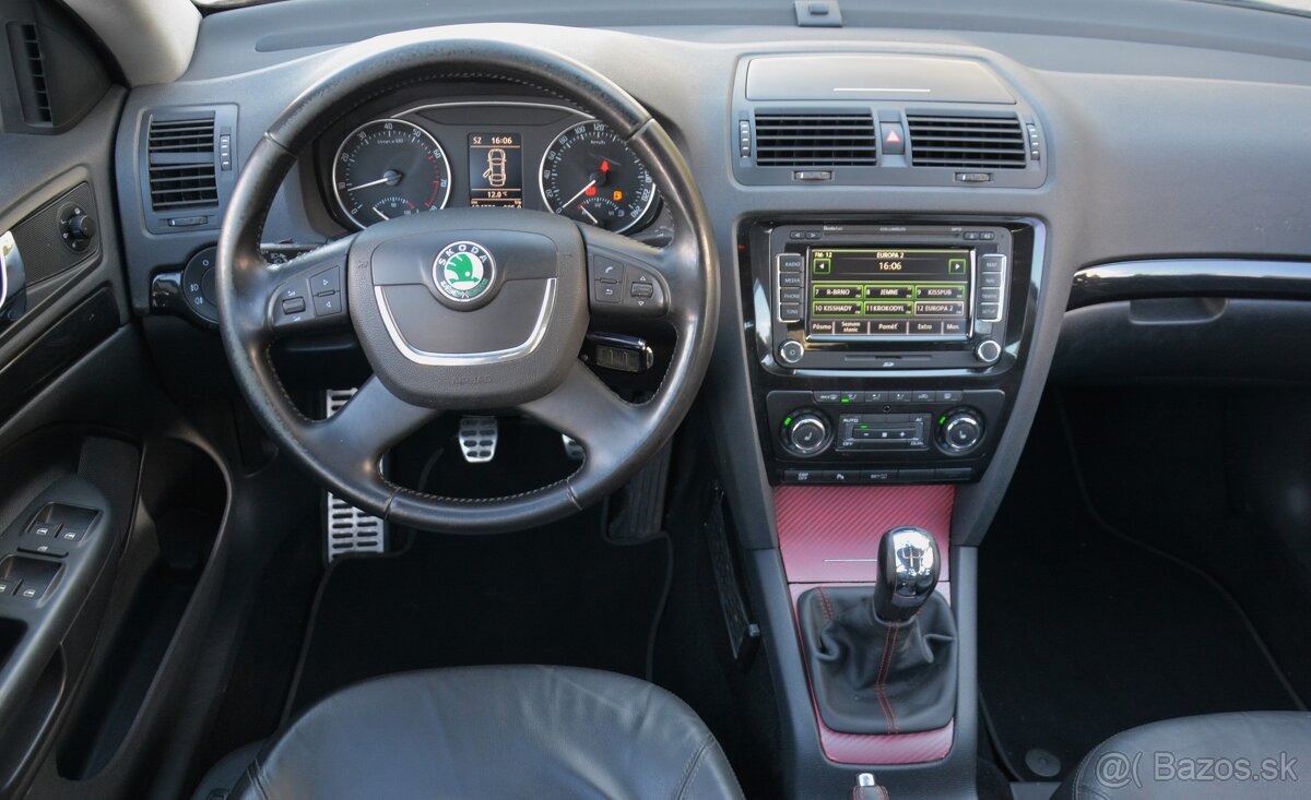 Škoda Octavia 1.80 Tsi Laurin & Klement - 16