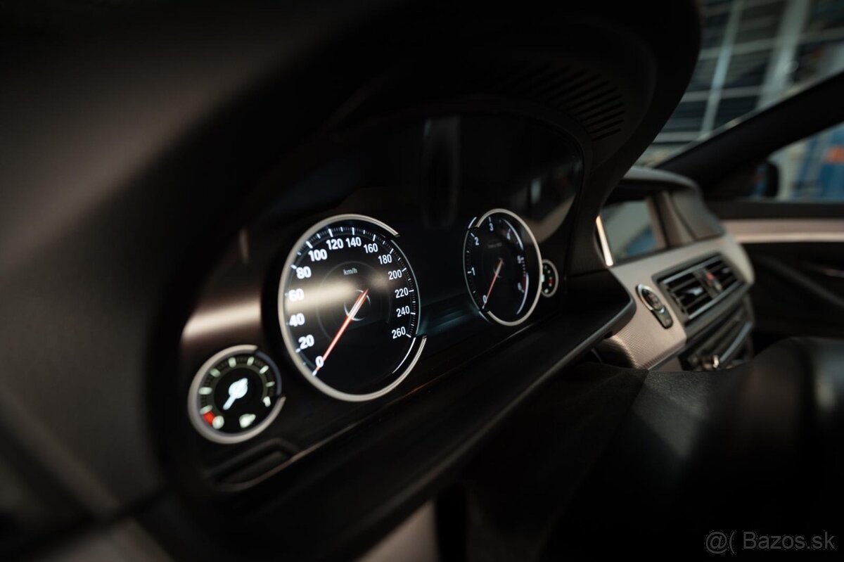 BMW 530xd M packet - 16