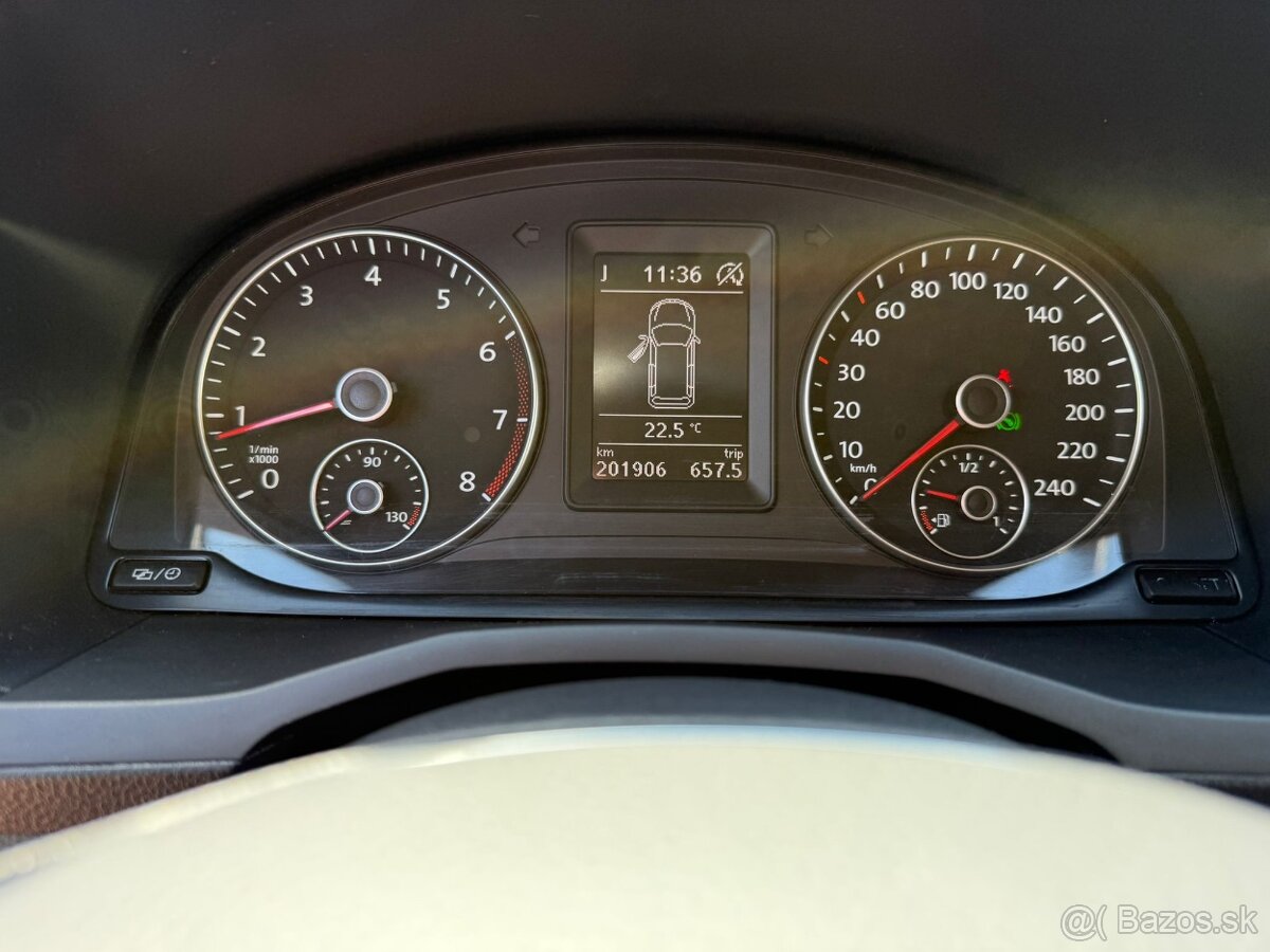 ► VW CADDY MAXI 1,4 TSI - 7 MÍST, NAVI, AUTOM. PARKOVÁNÍ ◄ - 16