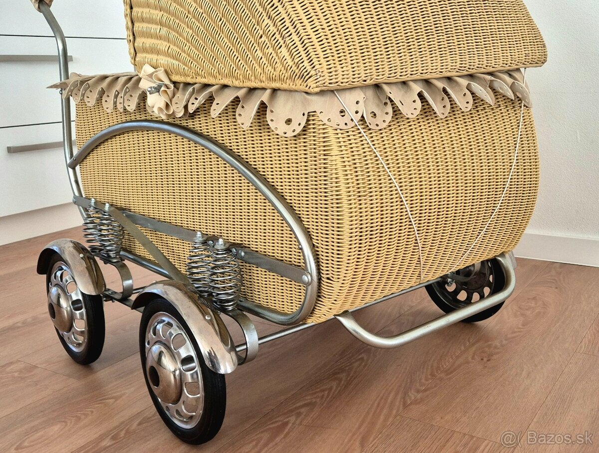 Predám starožitný kočik pre deti, 8 perák Liberta - 16