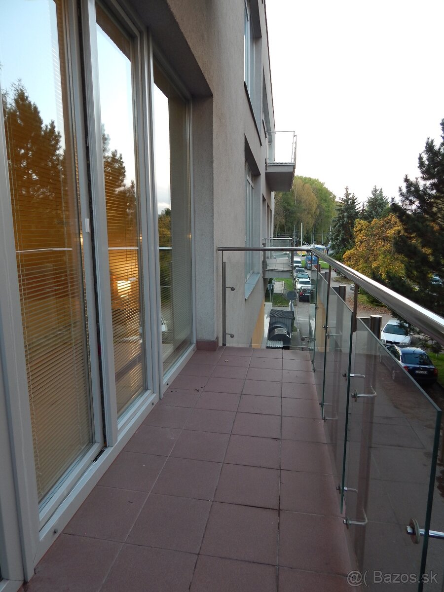 Prenájom: 1-izbový byt s parkovacím miestom v Žiline - 16