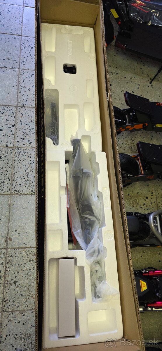 Elektrická kolobežka Kukirin G2 Master 6. - 16