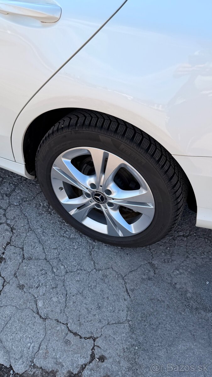 Mercedes-Benz C trieda 220d - 16