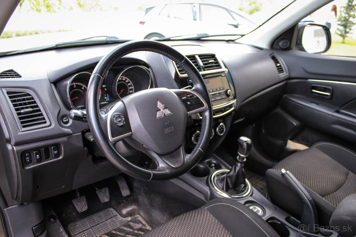 Mitsubishi ASX 1.8 DI-D Intense 4x4 - 16