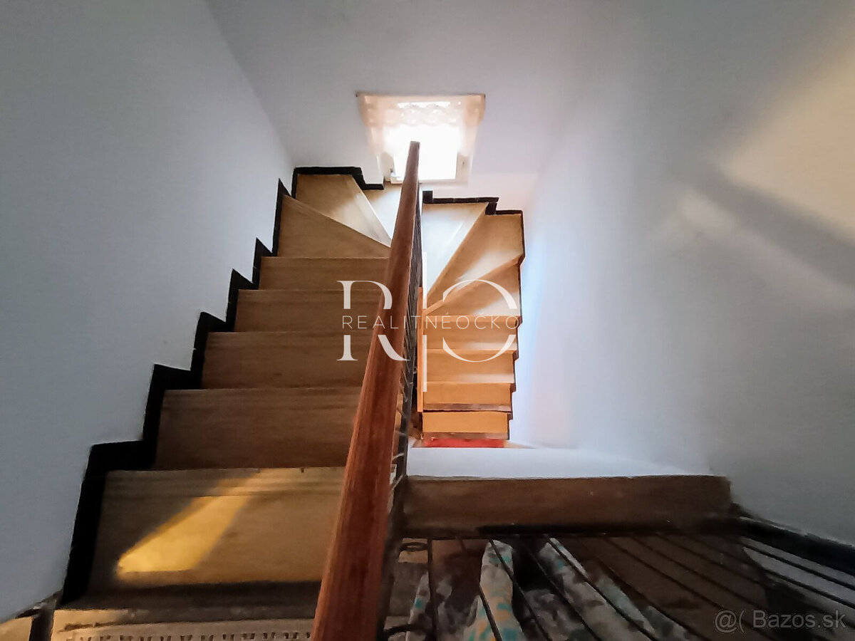 Rodinný dom na predaj, V.Tatry- Nová Lesná, ZNÍŽENÁ CENA - 16
