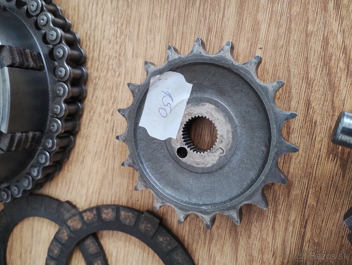 Predám náhradné diely na ČZ 125C a ČZ 150C a ČZ 125/351 - 16