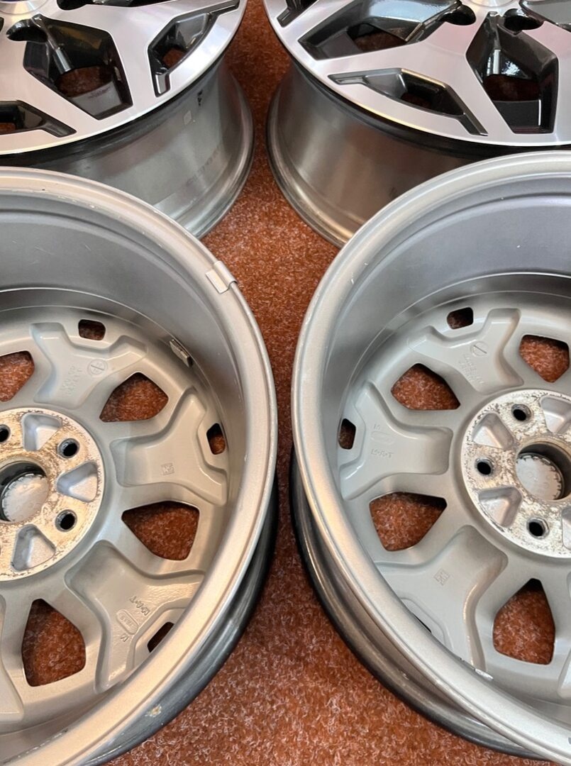 5x114,3 R17 originál Subaru Forester TOP STAV - 16