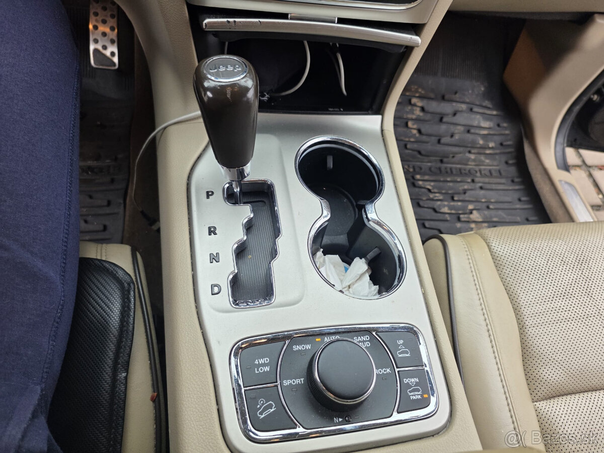 Jeep Grand Cherokee WK2 3.0 CRD Overland - 16