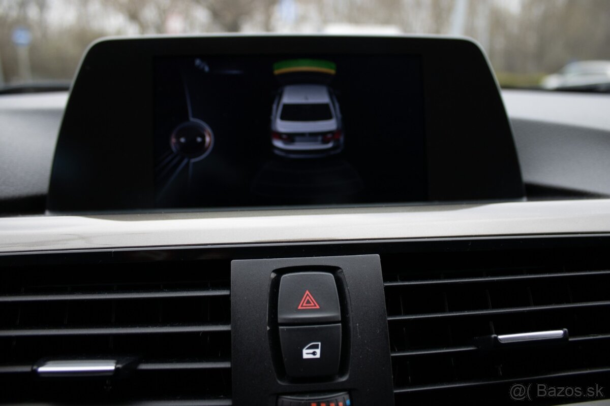 BMW Rad 3 318d A/T Modern Line - 16