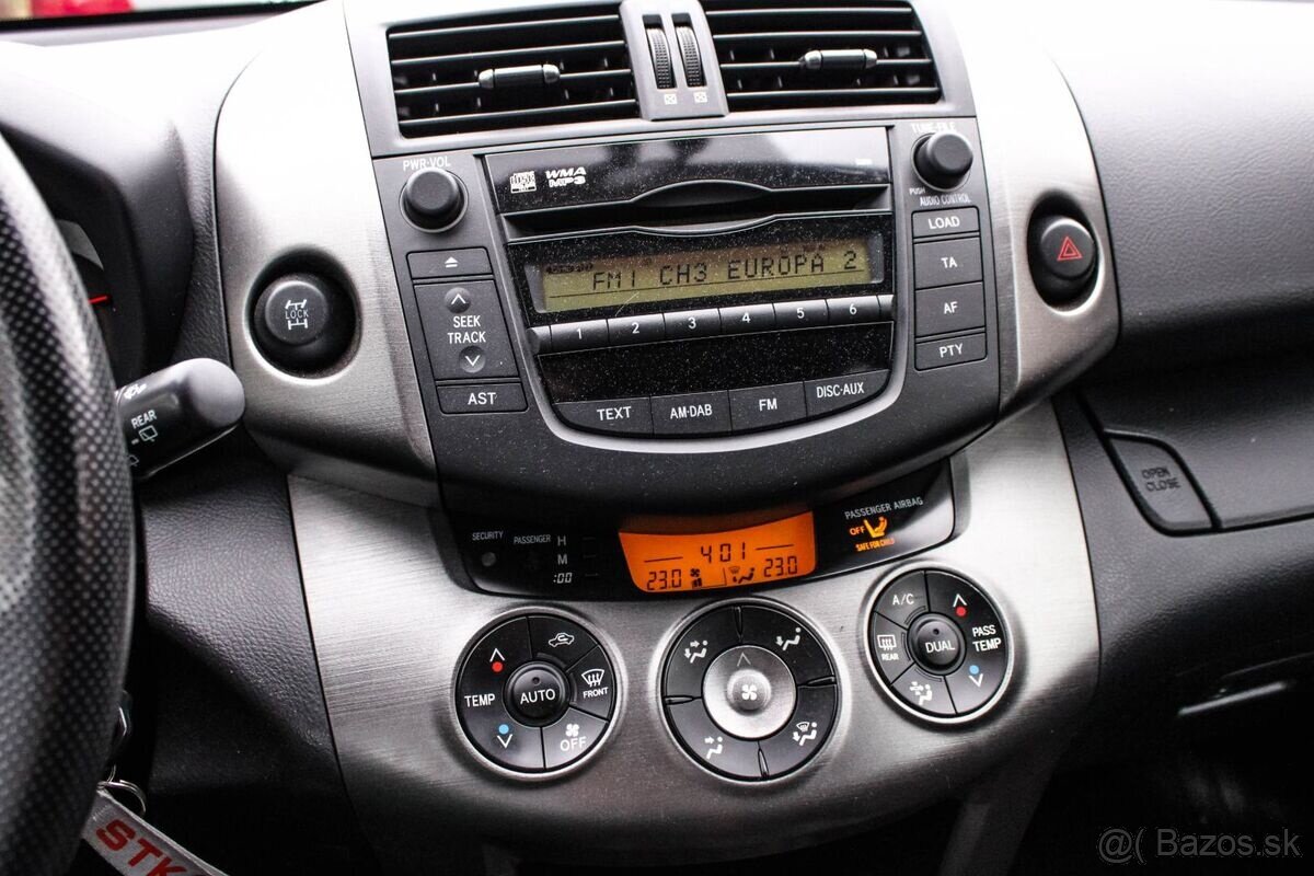 Toyota RAV4 2.0 + LPG - 16