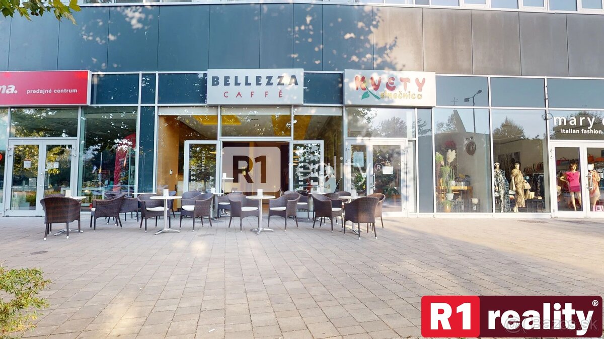 Jedinečný obchodný priestor v centre kúpeľného mesta Piešťan - 16