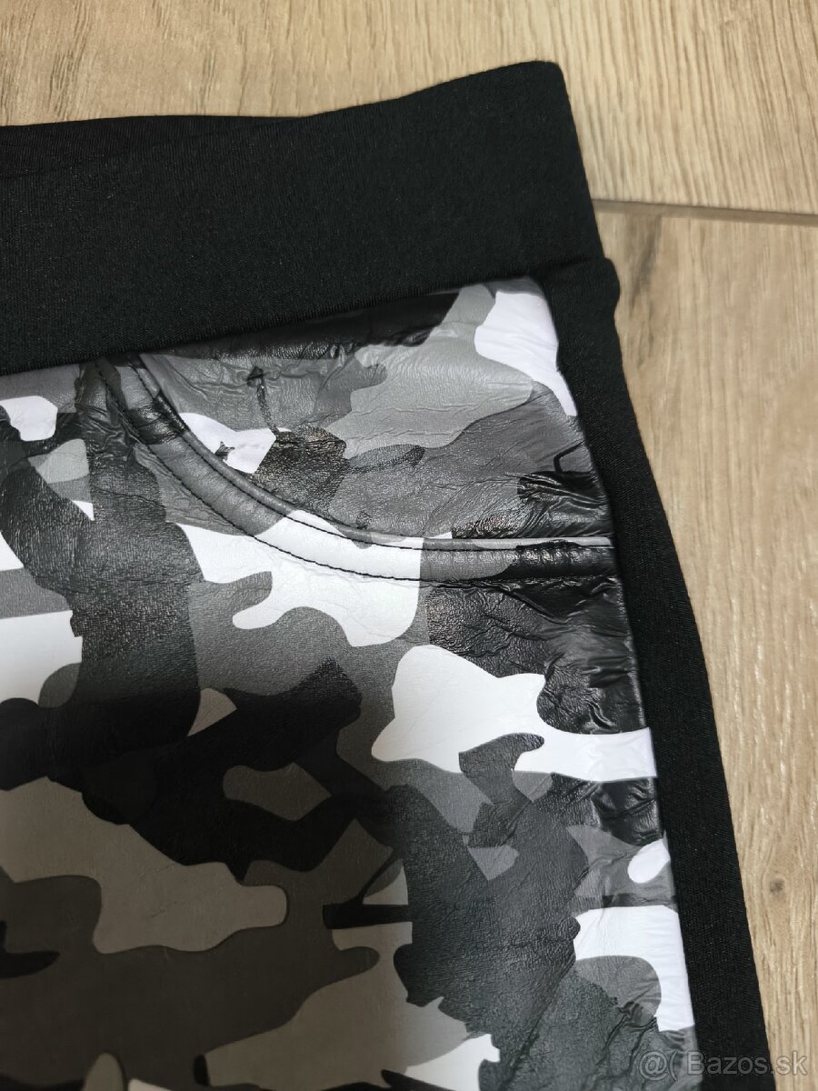 Nohavice/Rifle mix - 16