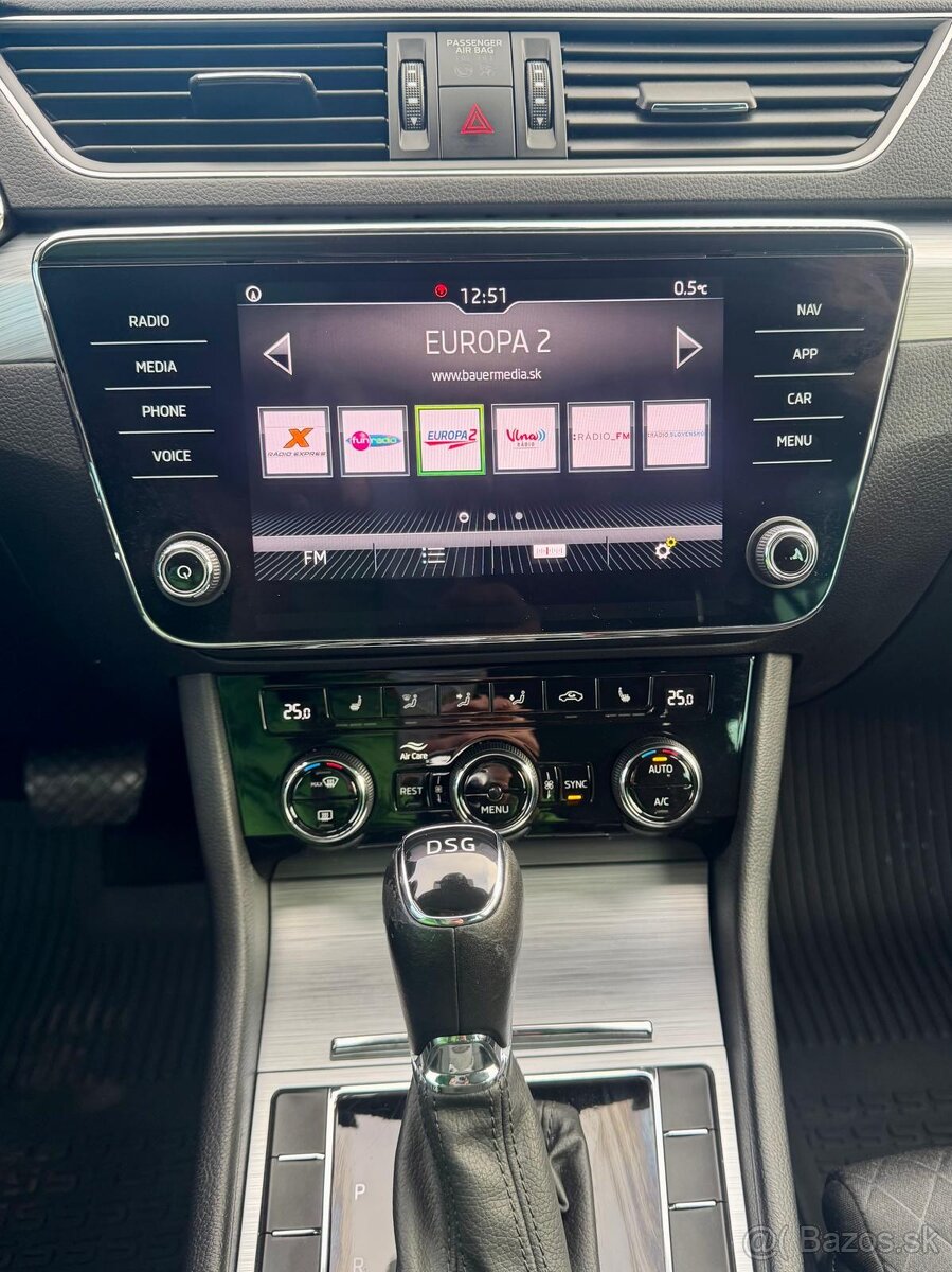 ✅Škoda Superb Combi 2.0 TDI DSG7 Style/ACC/Virtual/Full led - 16