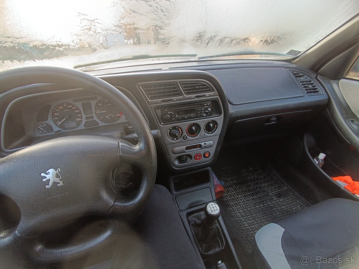Peugeot 306 break 2.0HDI - 16