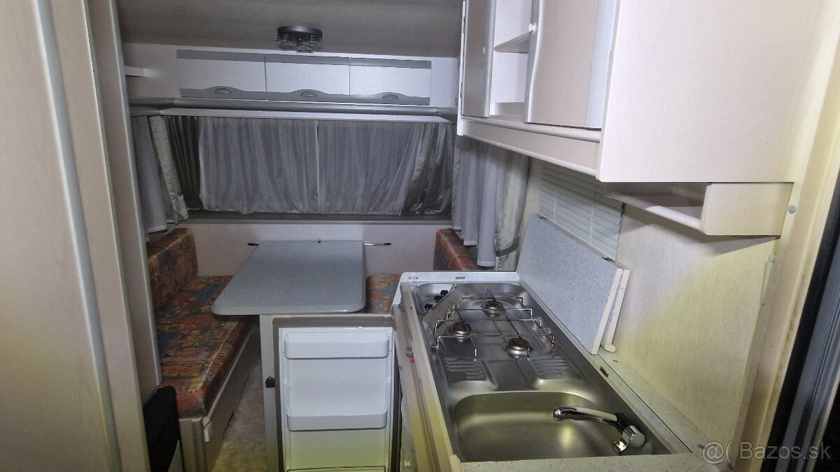 karavan Adria 390 4miest 795/1100kg, .,poschodová posteľ - 16