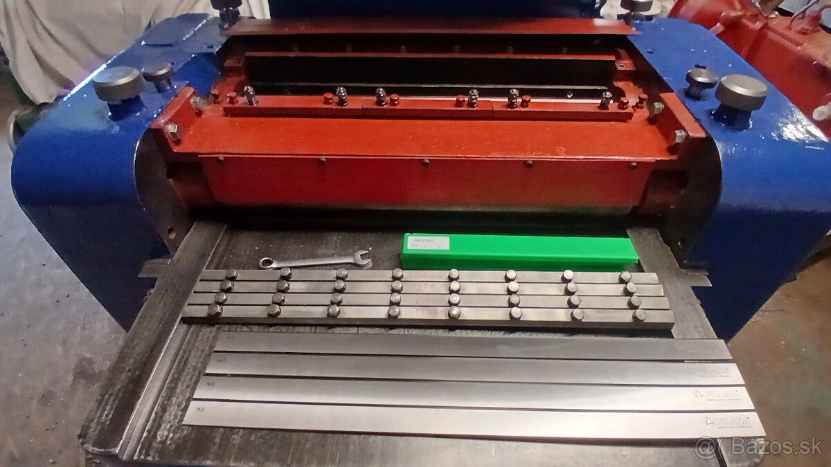 Hoblovacka hrubkovacka 640 TOS - 16