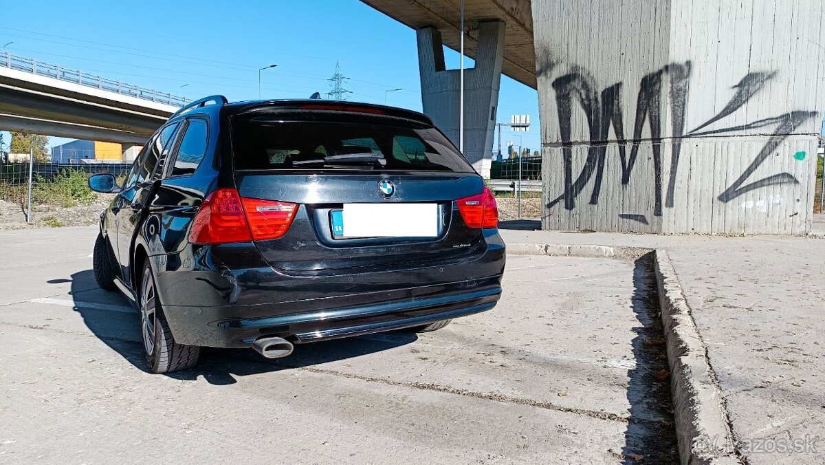 BMW 318d Touring - 16