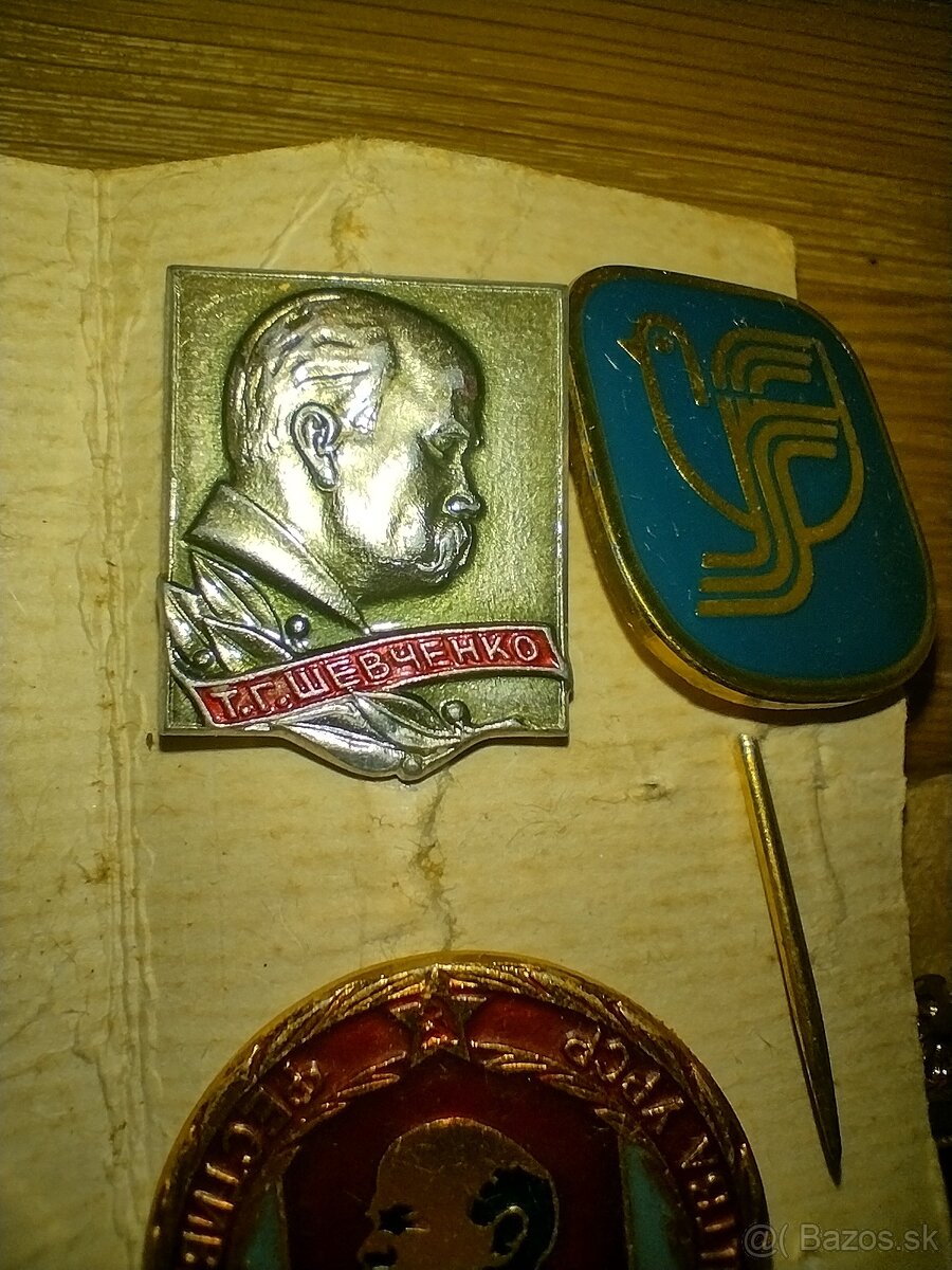 Predám odznaky - 16