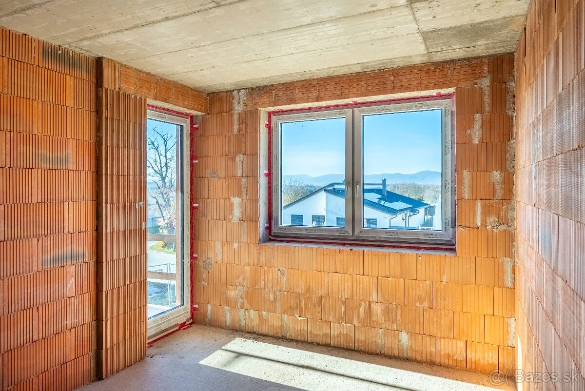 PREDAJ: POLYFUNKČNÁ NOVOSTAVBA VO ZVONČÍNE - 16