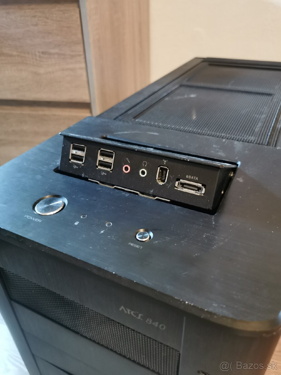 Predám straší počítač - nefunkčný - 16