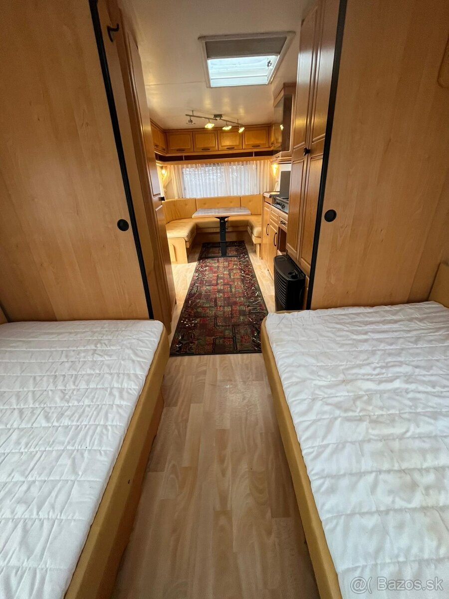 Karavan hobby lux,obytný přívěs - 16
