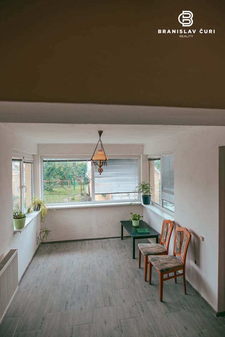 Predaj, RD, 3 izbový, P. Jilemnického, 100 m2 užit. plocha, - 16