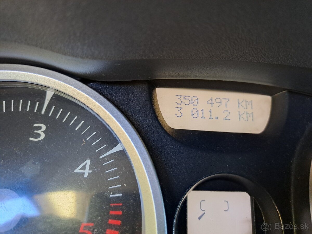 Predám Renault MEGANE 2.0 DCI - 16