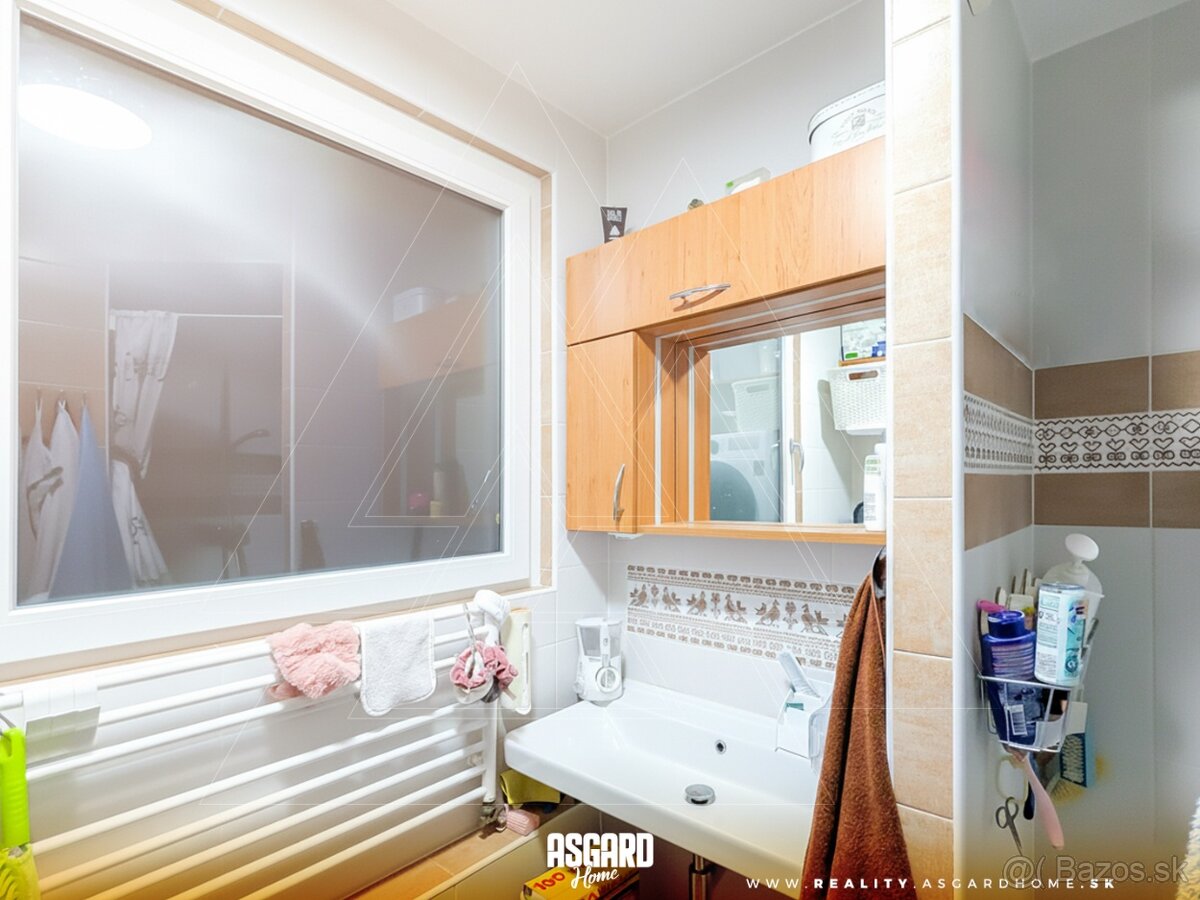 Zrekonštruovaný 4-izbový byt 85m2 s lodžiou, dvoma pivnicami - 16