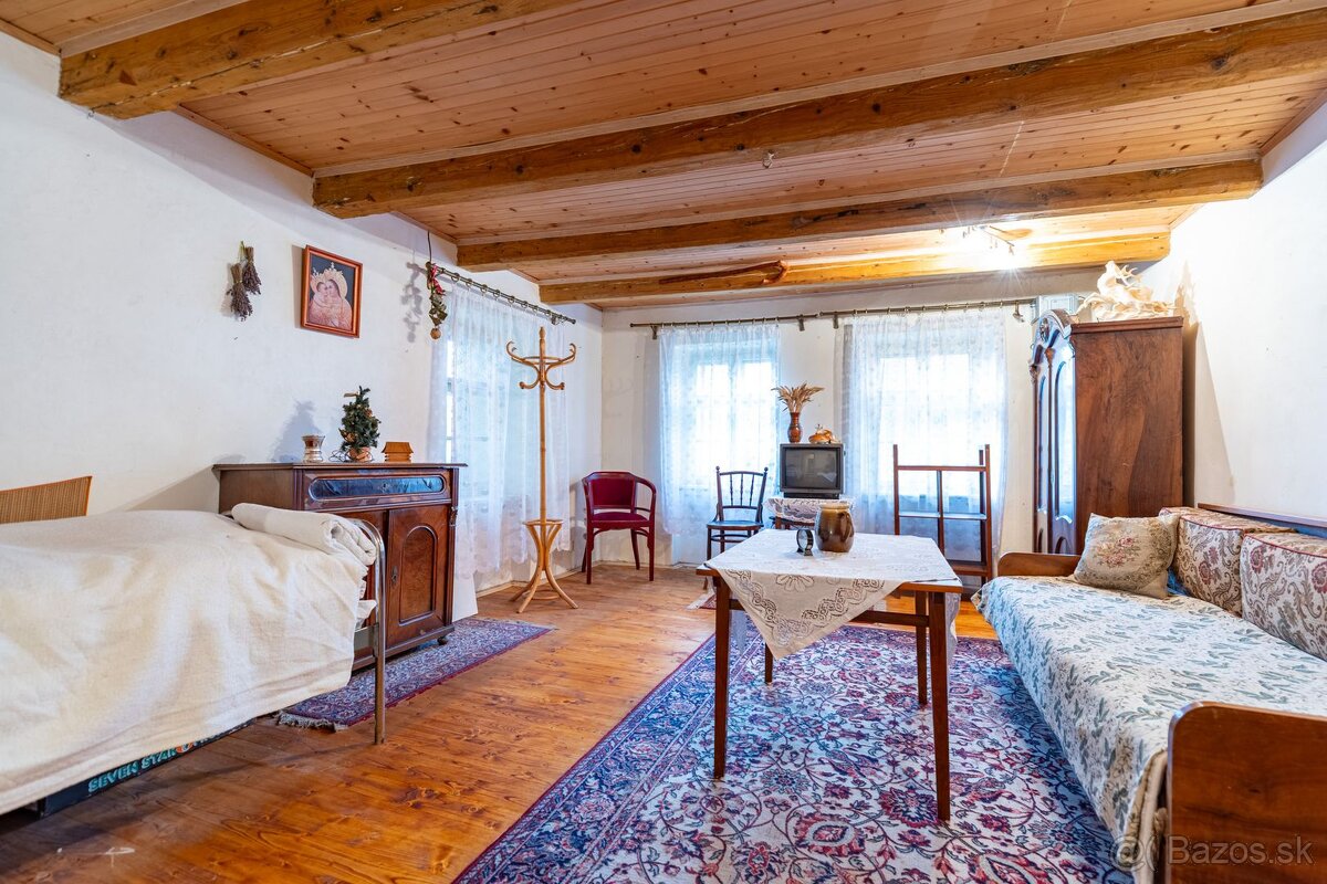 REZERVOVANÝ 200 ROČNÝ RODINNÝ DOM V MESTE VRANOV NAD TOPĽOU - 16