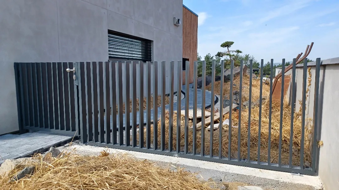 Hliníkové brány - 16