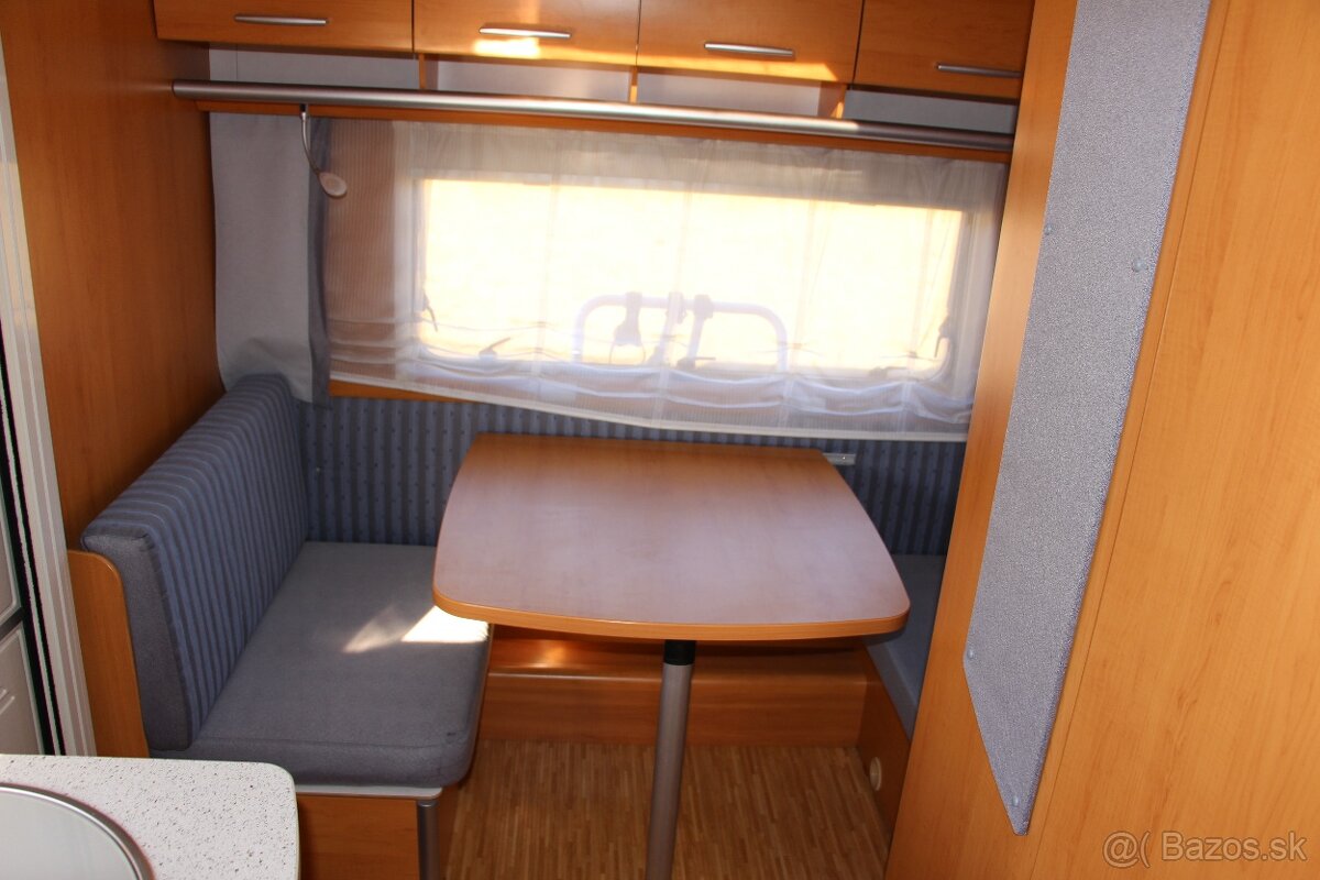 obytny prives Hymer 4 osoby 1200kg - 16