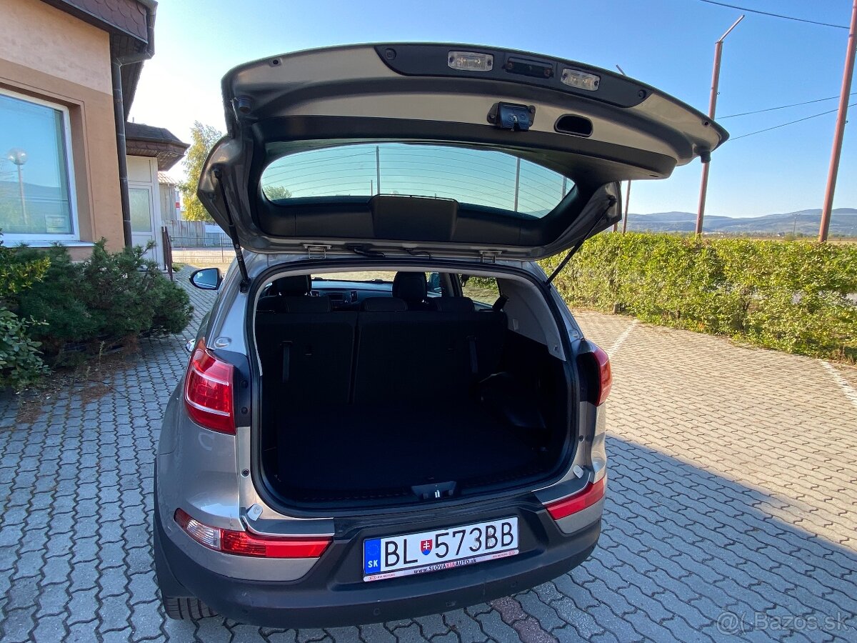 KIA SPORTAGE 2,0 CRDi - 16